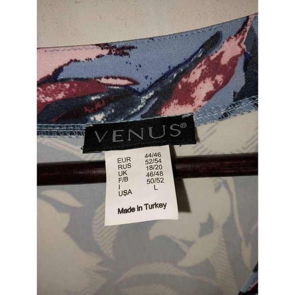 Beautiful blue white & pink mini dress with belt loops, by Venus.  Size Large - Picture 5 of 6